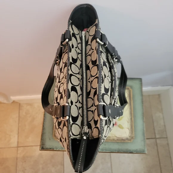 Coach Hadley Black and Gray Signature Canvas With Leather Trim Tote Bag - Picture 7 of 16